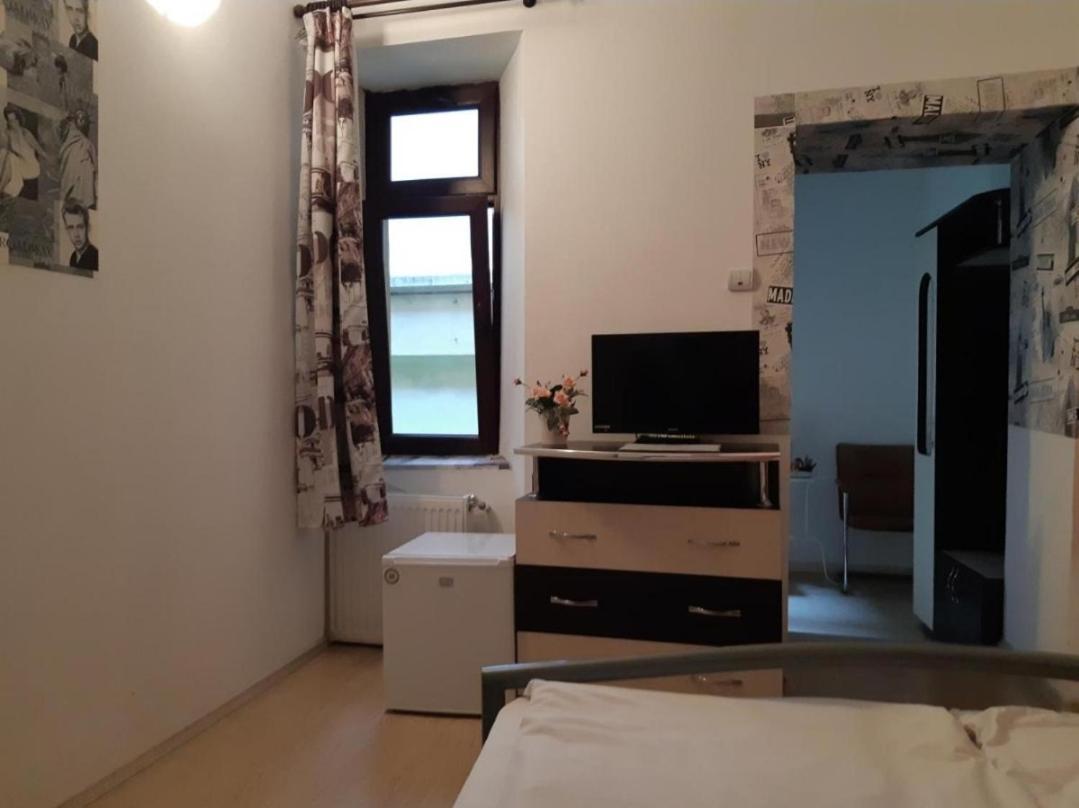 Piata Sfatului House Hotel Brasov Ngoại thất bức ảnh